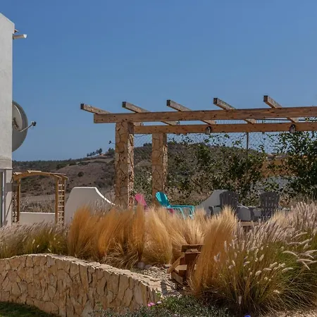 Mainfloor With Private Pool - Airco Optional